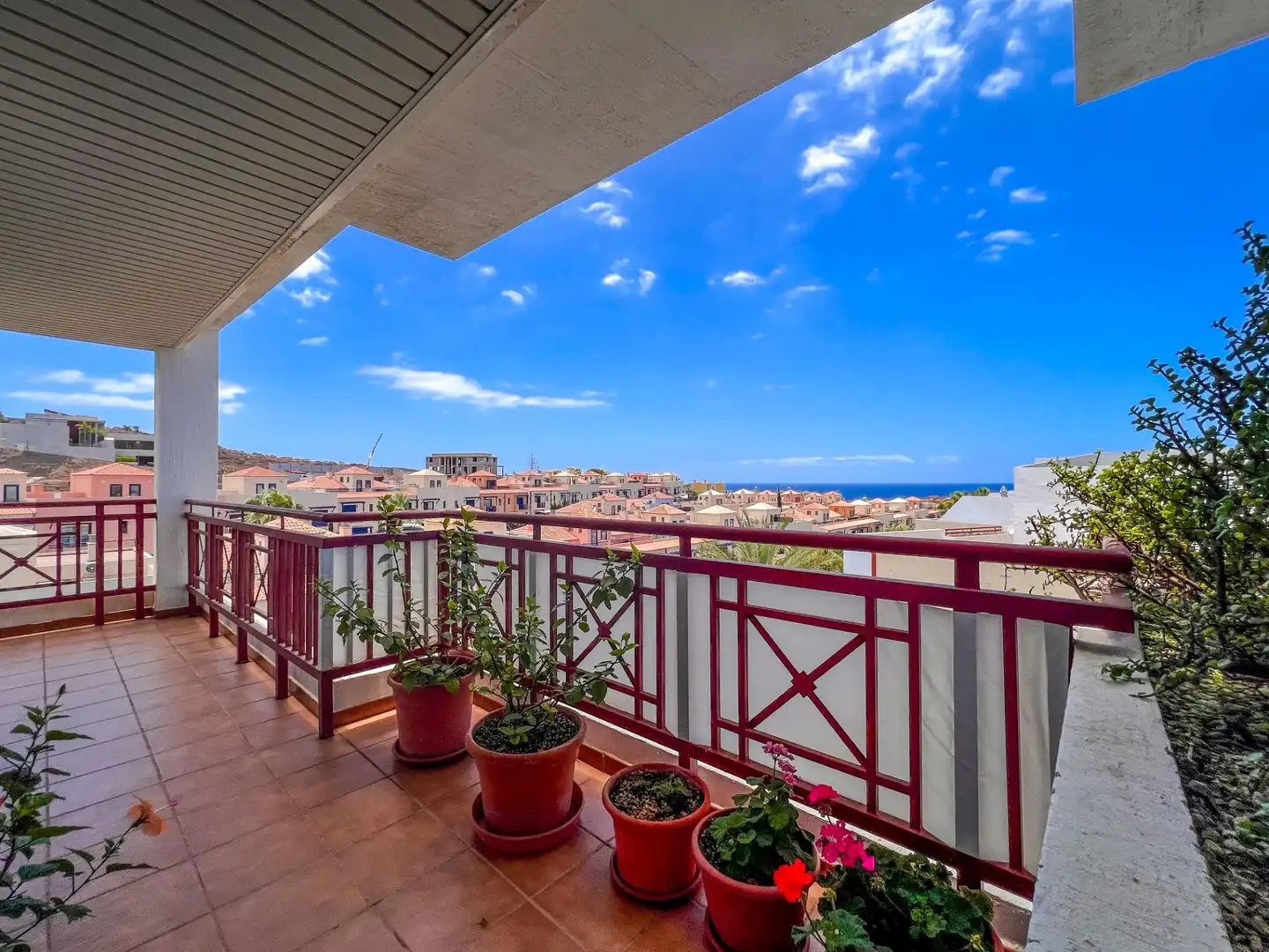 Penthouse with pool for sale in Calle Garza 2