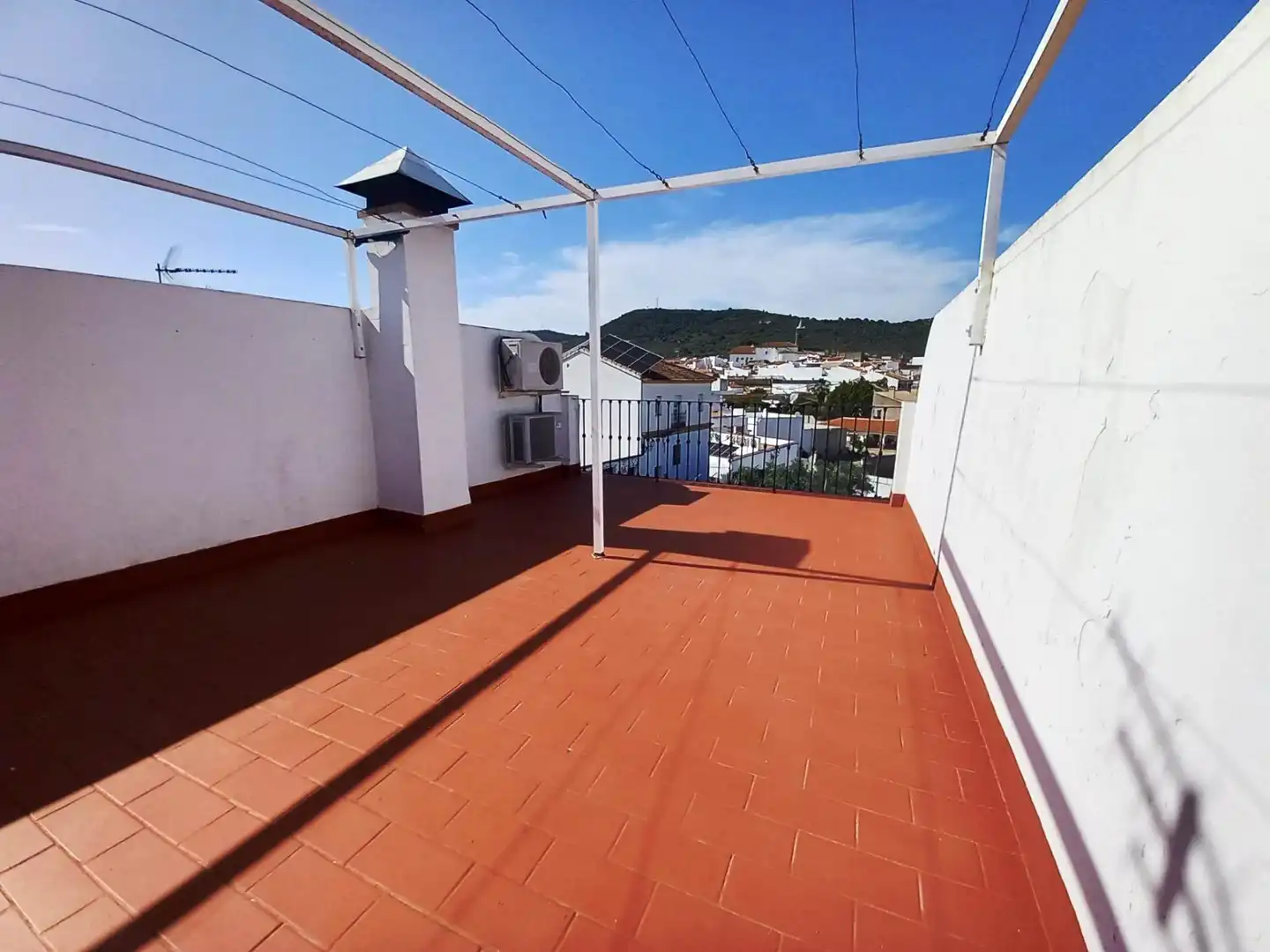 Terrace of Houses for sale in El Pedroso  with Air Conditioner, Terrace and Storage room