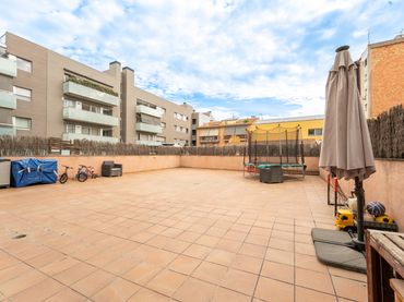 Appartement avec ascenseur à vendre à Carrer Illa