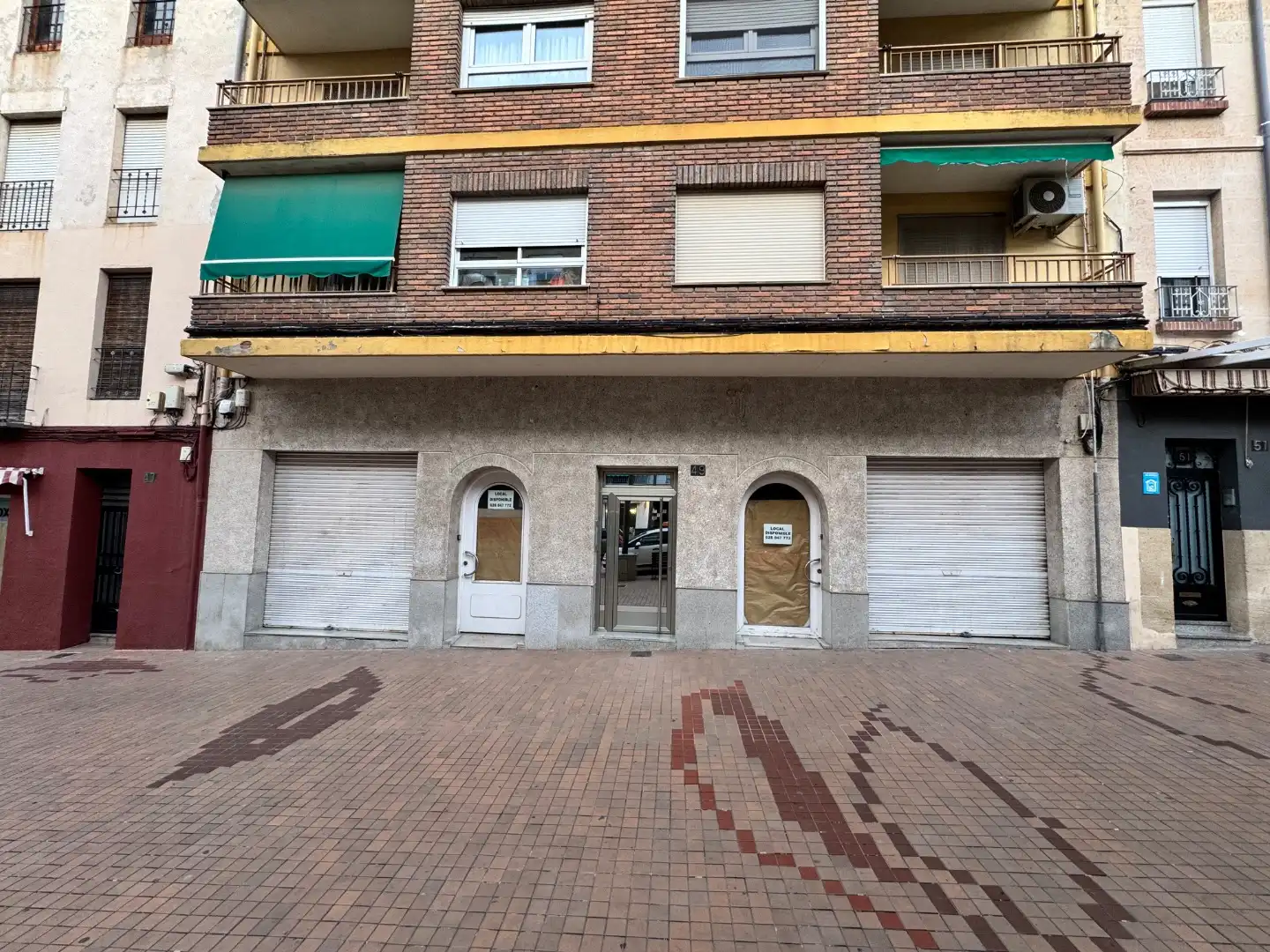 Local comercial de lloguer a Passeig del Comtat 49
