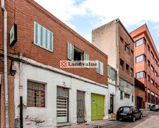 Vista exterior de Terreny industrial en venda en  Madrid Capital