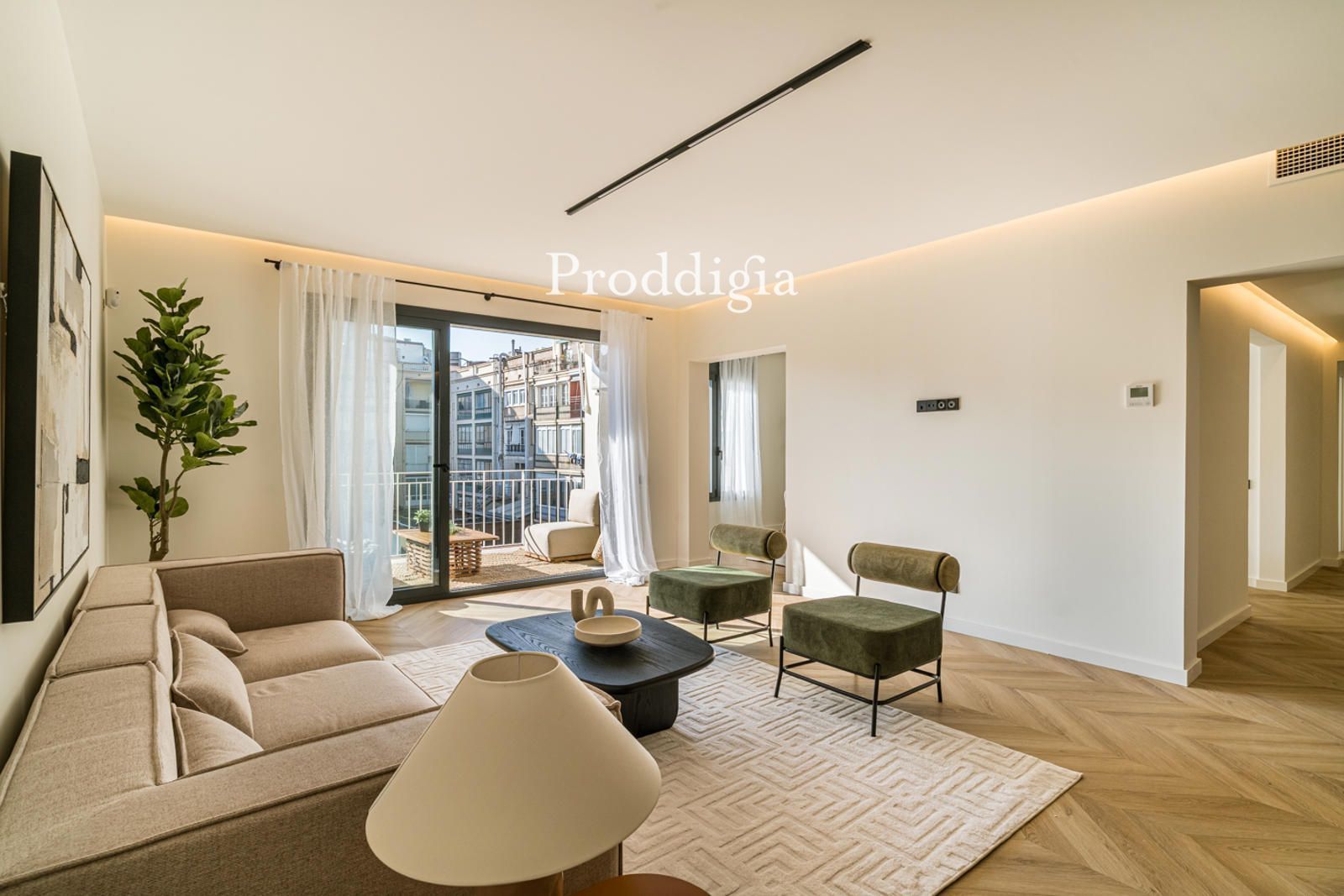 Living room of Flat for sale in  Barcelona Capital  with Air Conditioner, Heating and Terrace