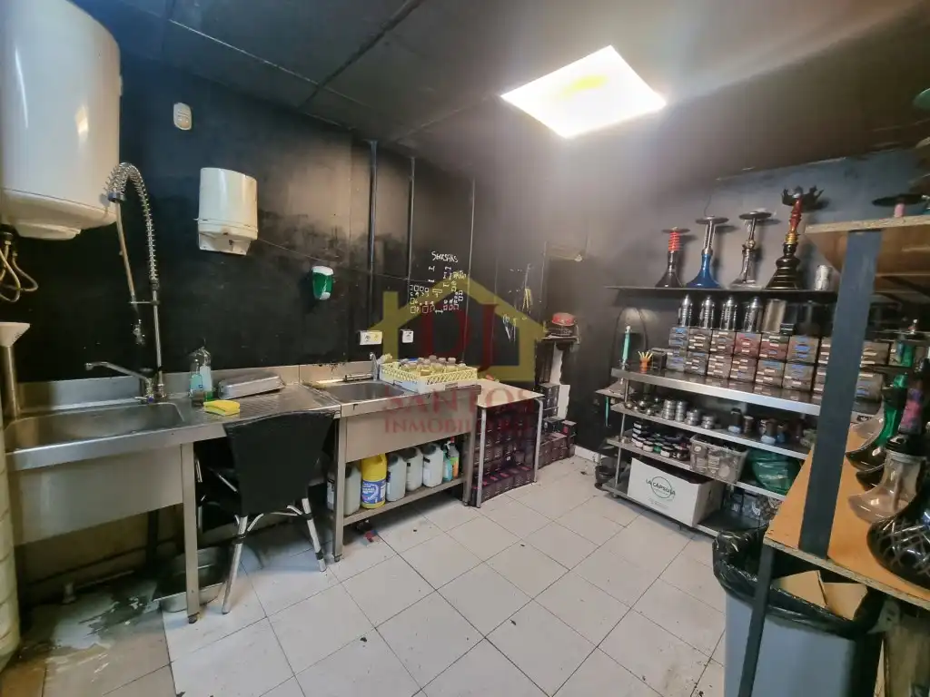 Local comercial en traspàs a Centro, imagen 9