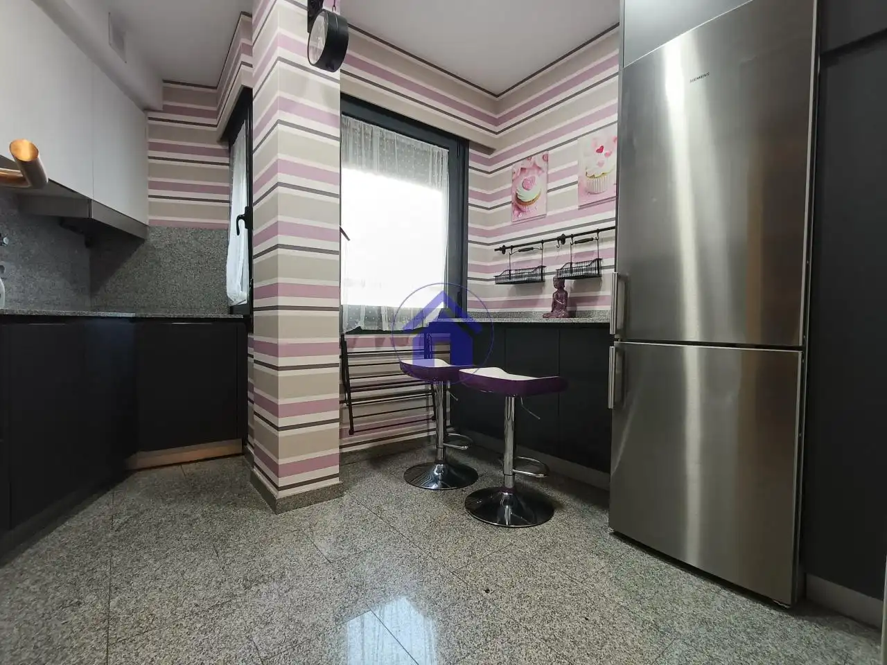 Cocina de Piso de alquiler en Vigo  con Calefacción, Terraza y Piscina
