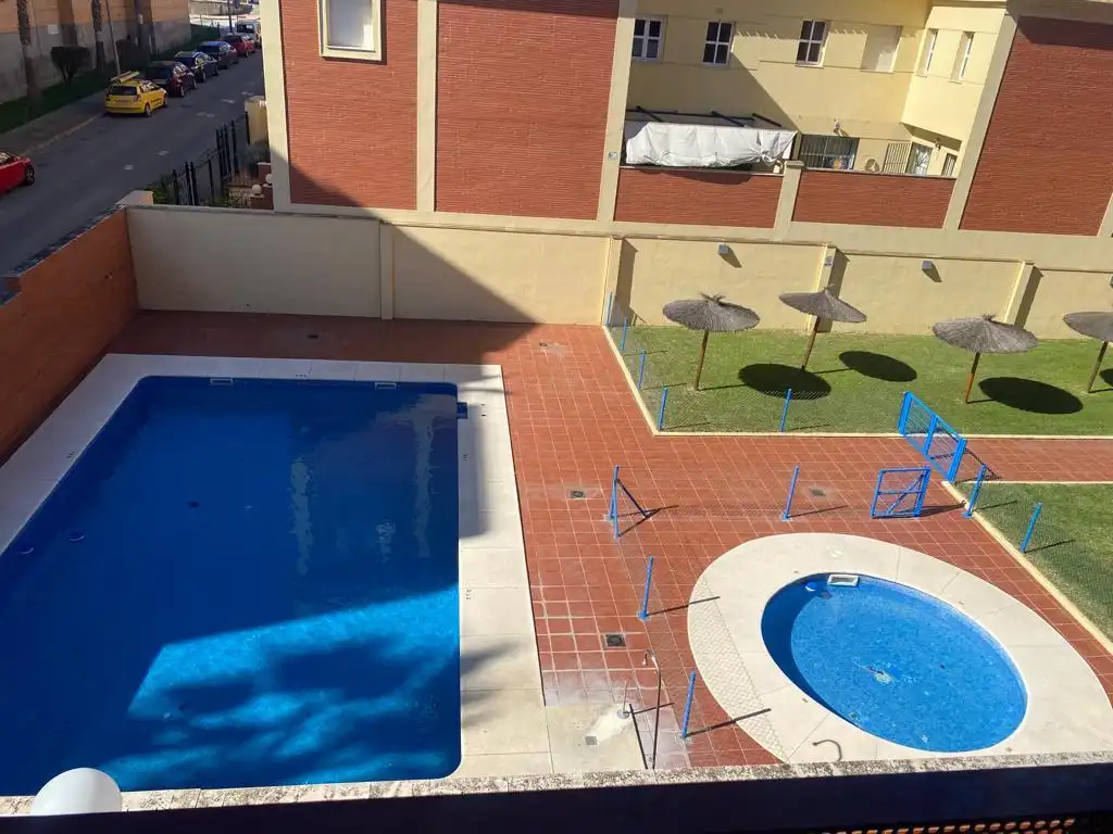 Piscina de Apartamento en venta en La Motilla - Fuente del Rey