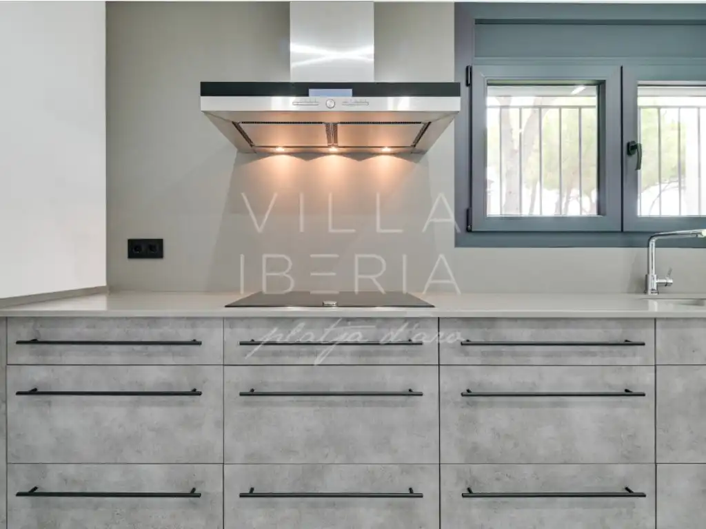 Kitchen of Houses for sale in Castell d'Aro, Platja d'Aro i s'Agaró  with Swimming Pool
