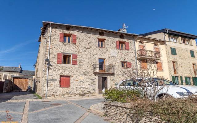 Casa-chalet en Venta en Err