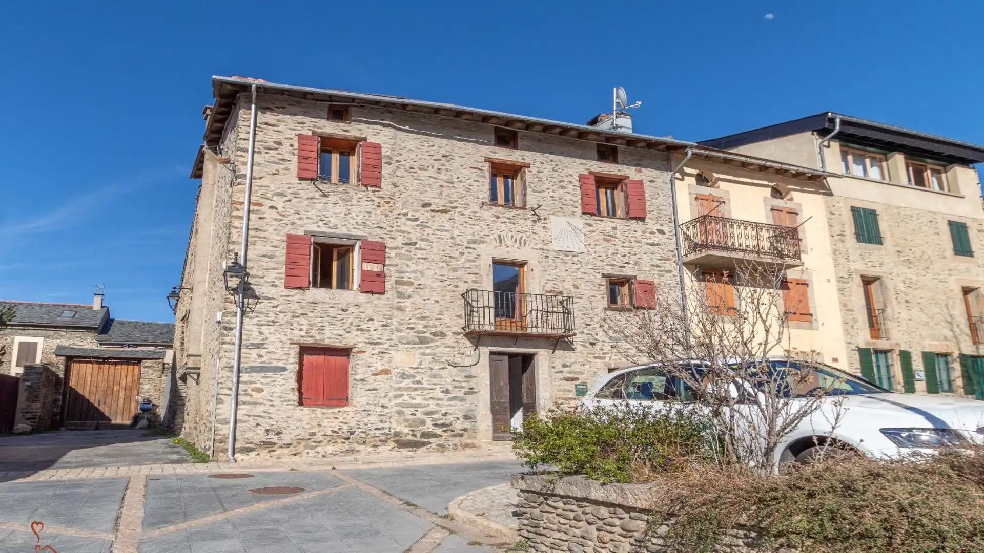 Vista exterior de Casa o chalet en venta en Err con Calefacción, Parquet y Trastero