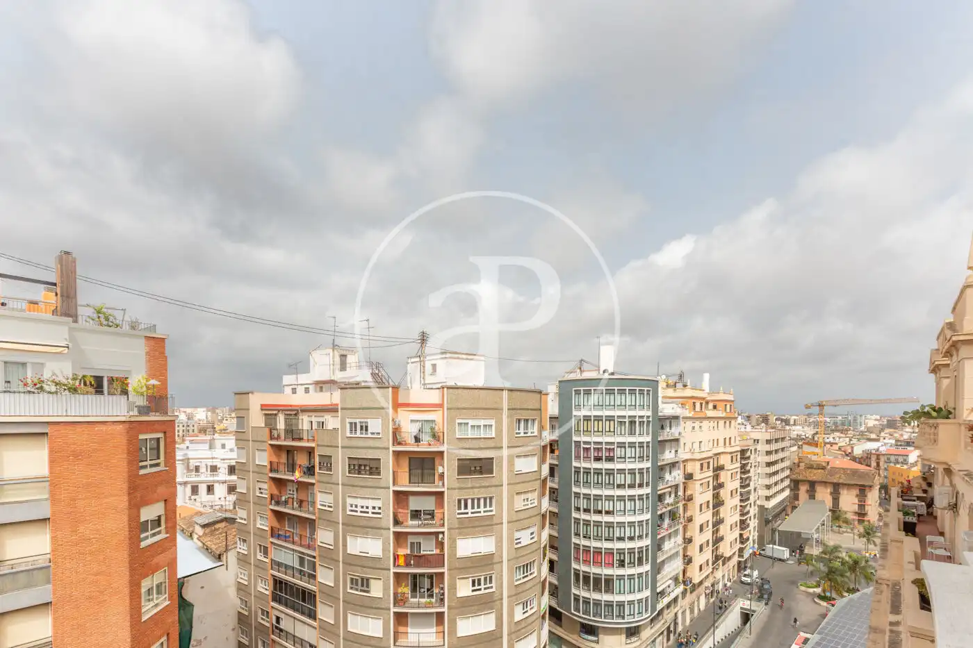 Vista exterior de Ático en venta en Valencia con Aire acondicionado, Calefacción y Terraza