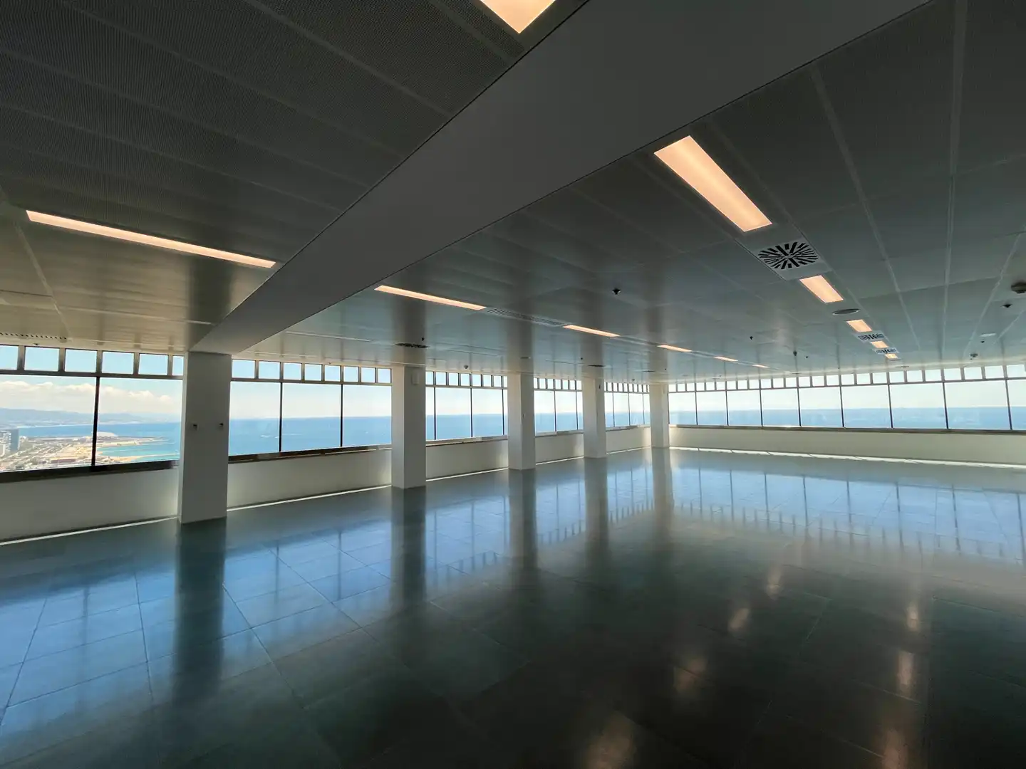 Oficina de alquiler en Barcelona con Aire acondicionado y Calefacción