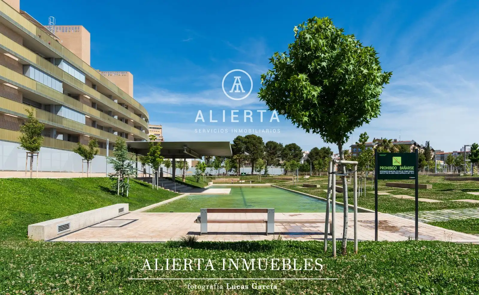 Vista exterior de Casa o chalet en venta en Zaragoza con Calefacción y Terraza