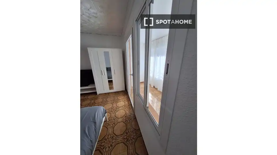 Habitación de Piso de alquiler en Alberic con Aire acondicionado, Calefacción y Amueblado