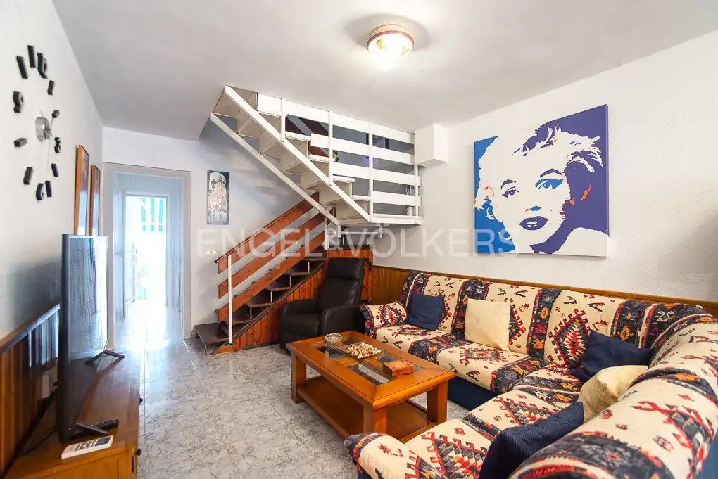 Sala d'estar de Casa o xalet en venda en Peñíscola / Peníscola amb Calefacció, Terrassa i Traster