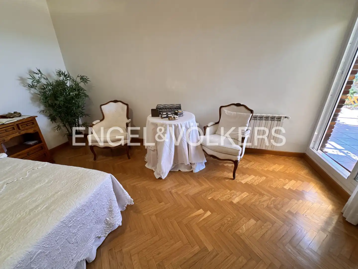 Comedor de Ático de alquiler en Majadahonda con Aire acondicionado, Calefacción y Jardín privado