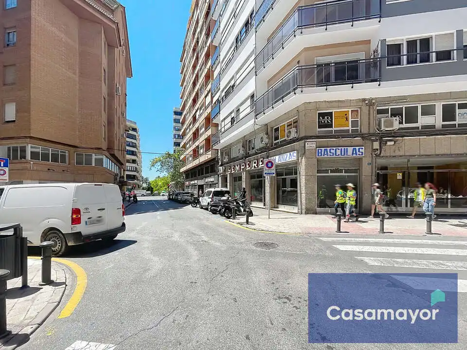 Local comercial en venda a Calle Churruca 11, imagen 4