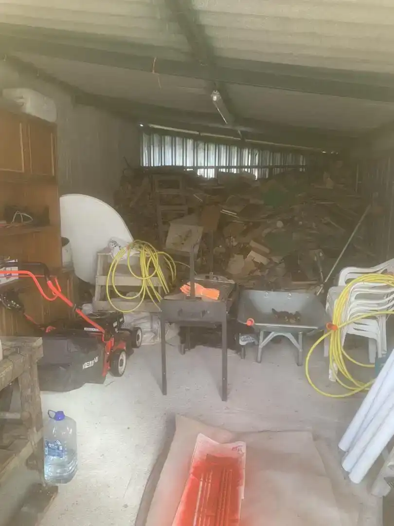 Piso en venta en Aranga con Jardín privado, Trastero y Amueblado