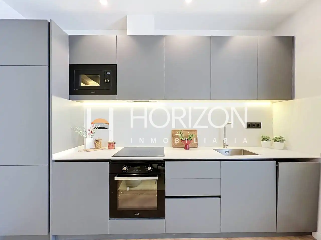 Küche von Wohnung zum Verkauf in Barcelona mit Klimaanlage, Heizung und Möbliert