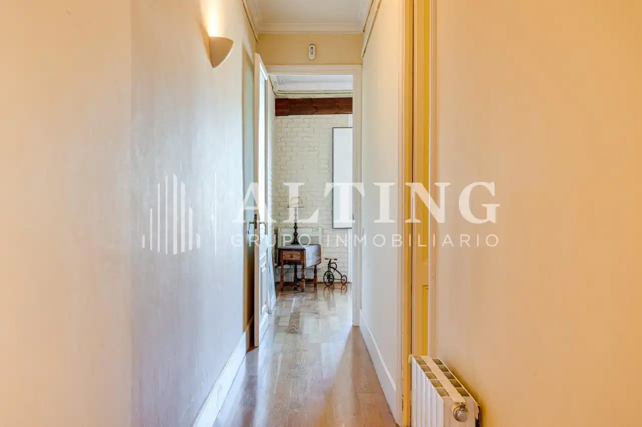 Appartamento con terrazza in vendita a Eixample, imagen 6
