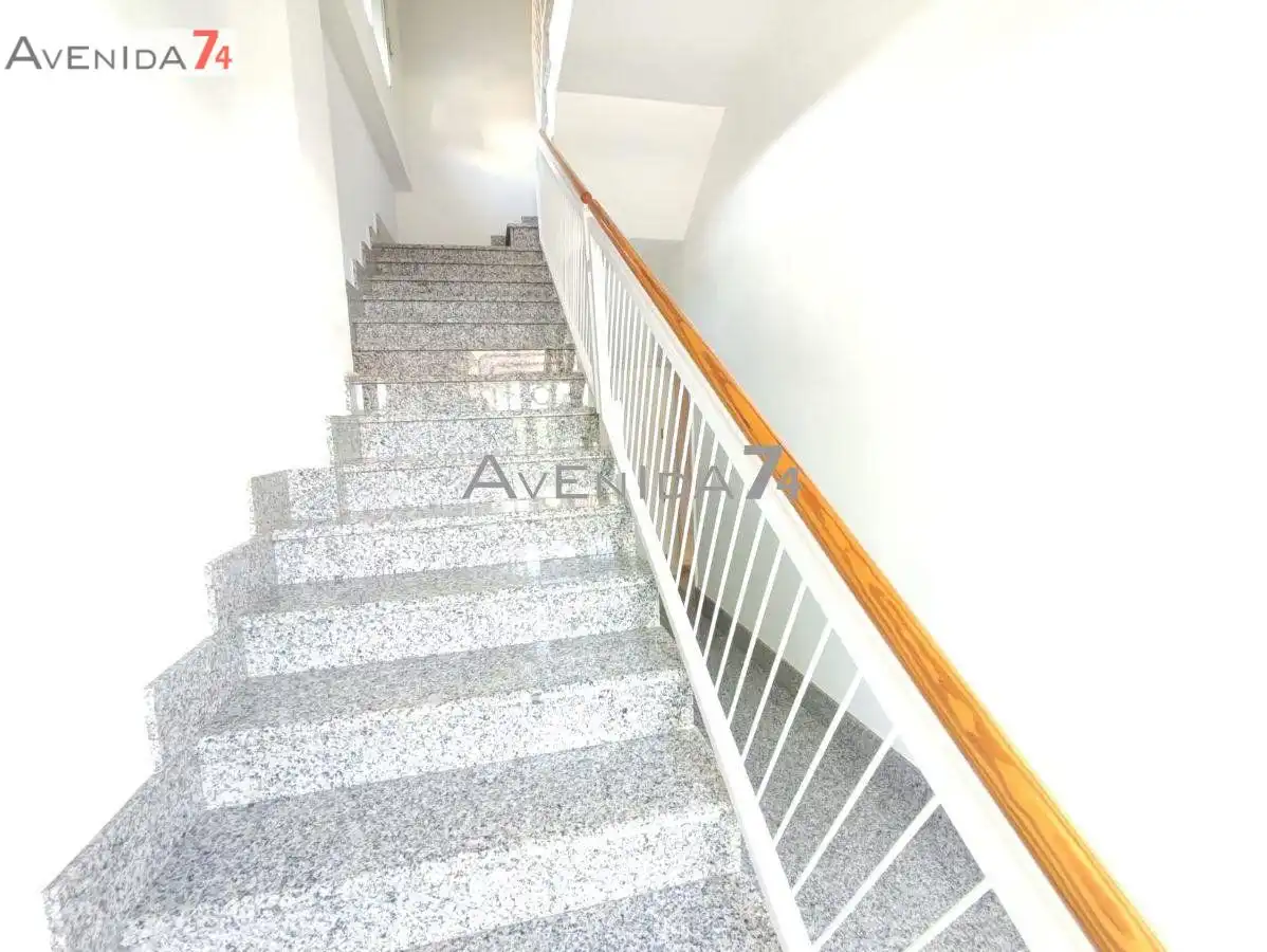 Houses for sale in Los Angeles - Apolonia