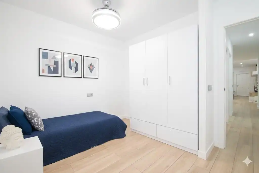 Schlafzimmer von Geschaftsraum zum Verkauf in Elche / Elx