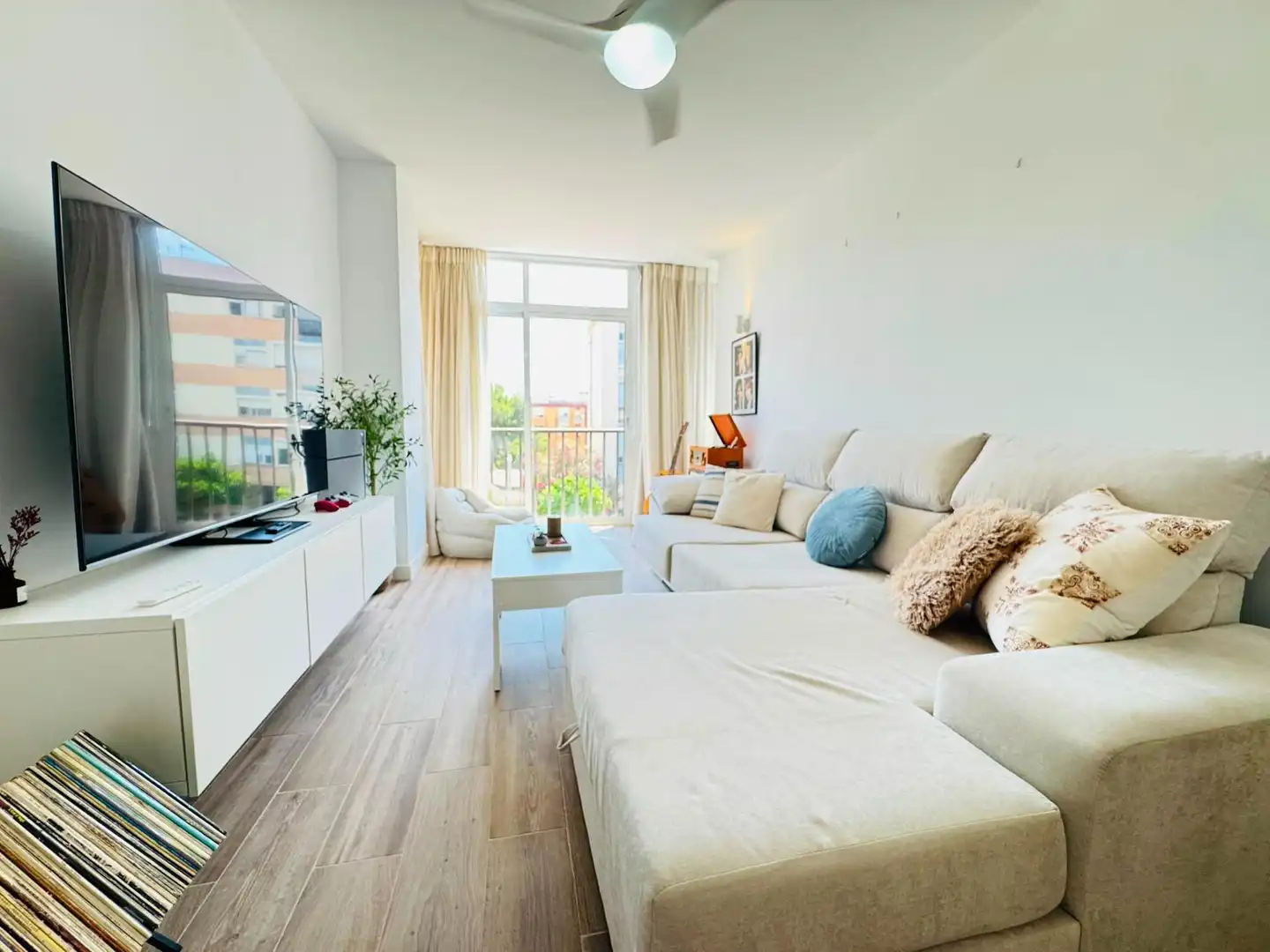 Wohnzimmer von Wohnung zum Verkauf in Algeciras