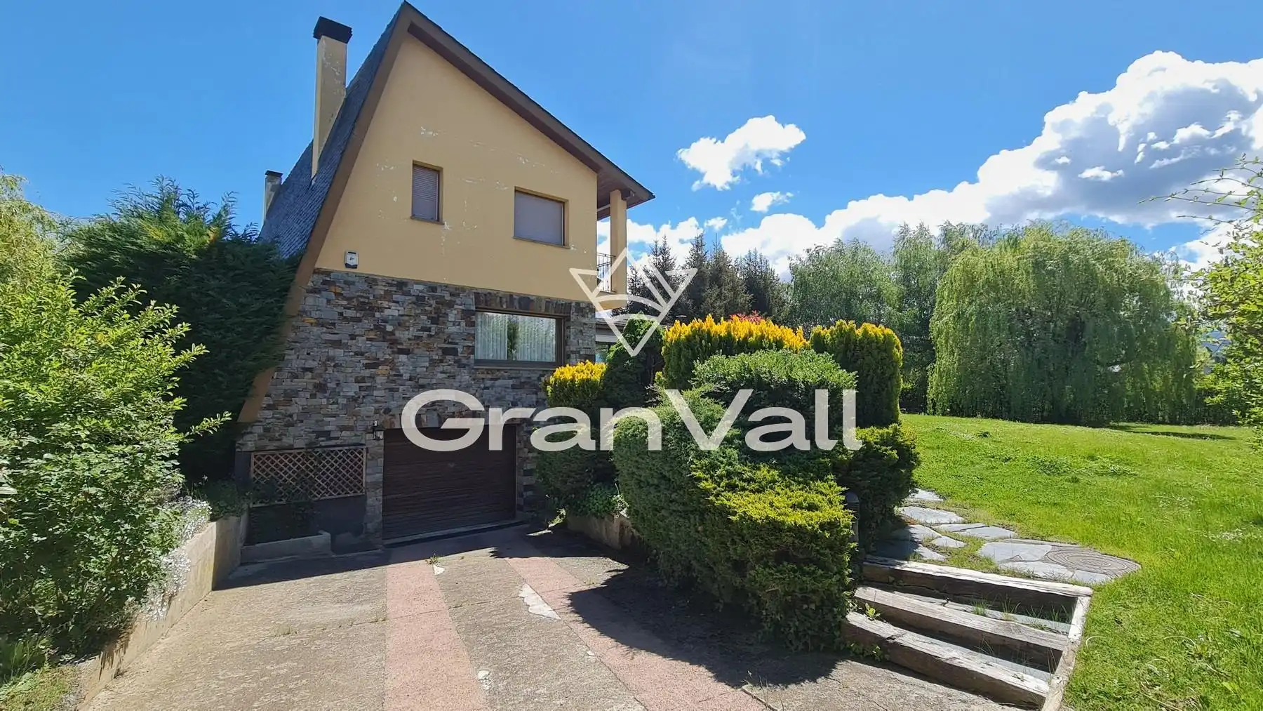 Jardín de Casa o chalet en venta en Puigcerdà con Calefacción, Jardín privado y Terraza