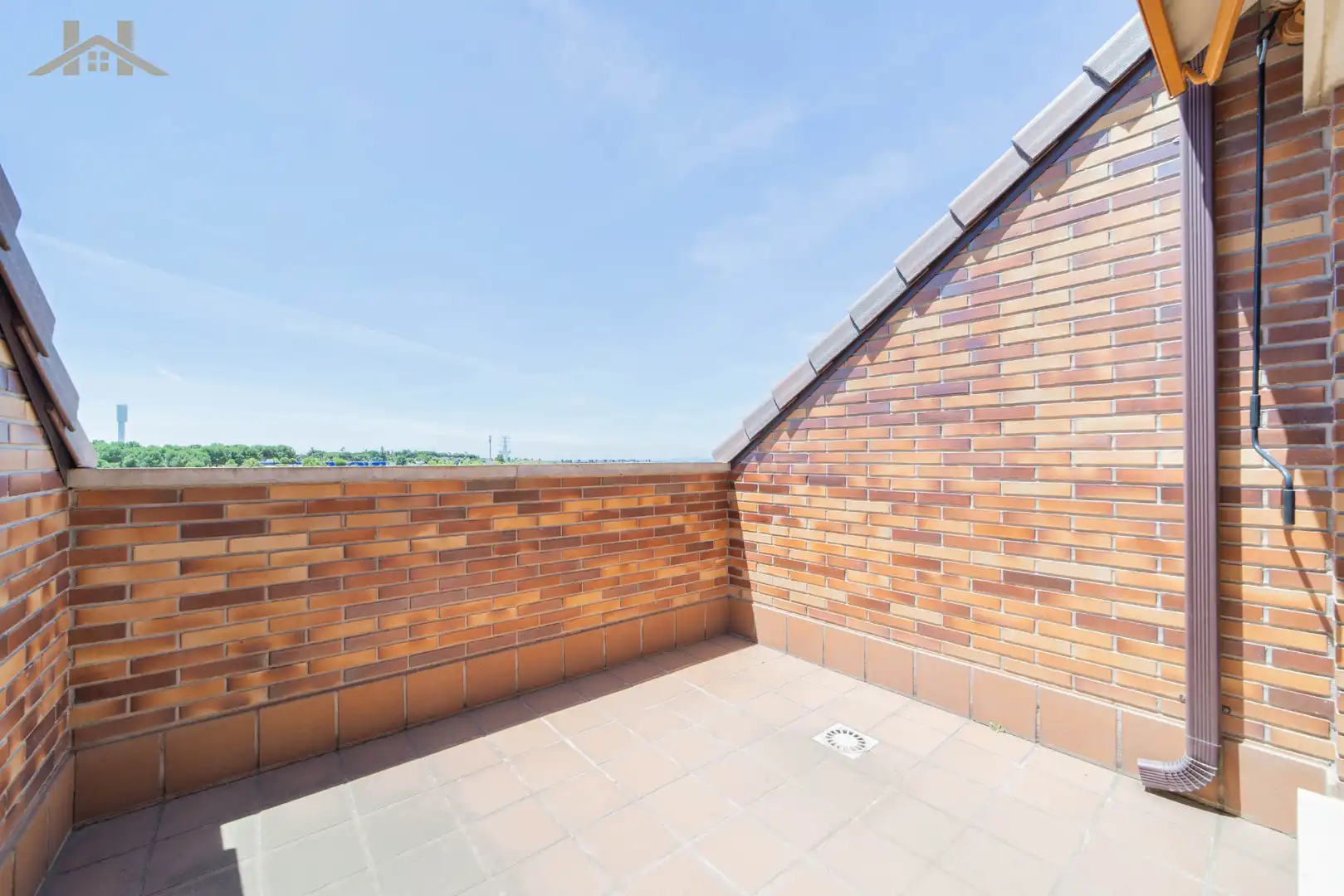 Terrace of Attic for sale in Boadilla del Monte  with Air Conditioner, Heating and Private garden