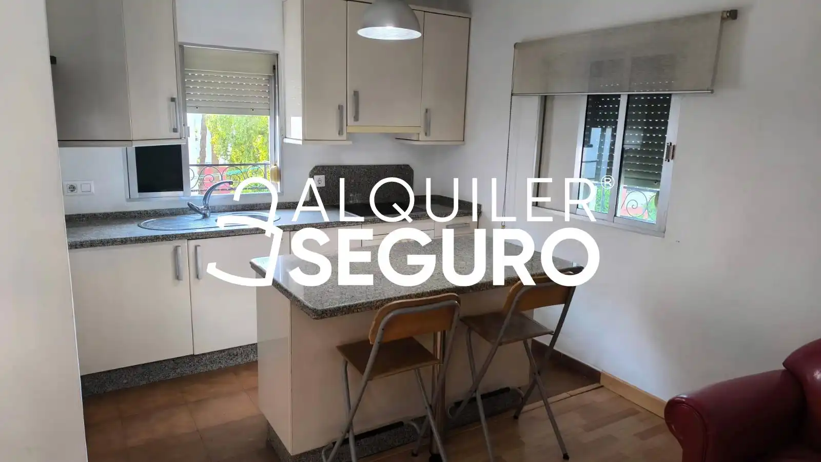 Kitchen of Study for rent in Sevilla  with Air Conditioner and Furnished