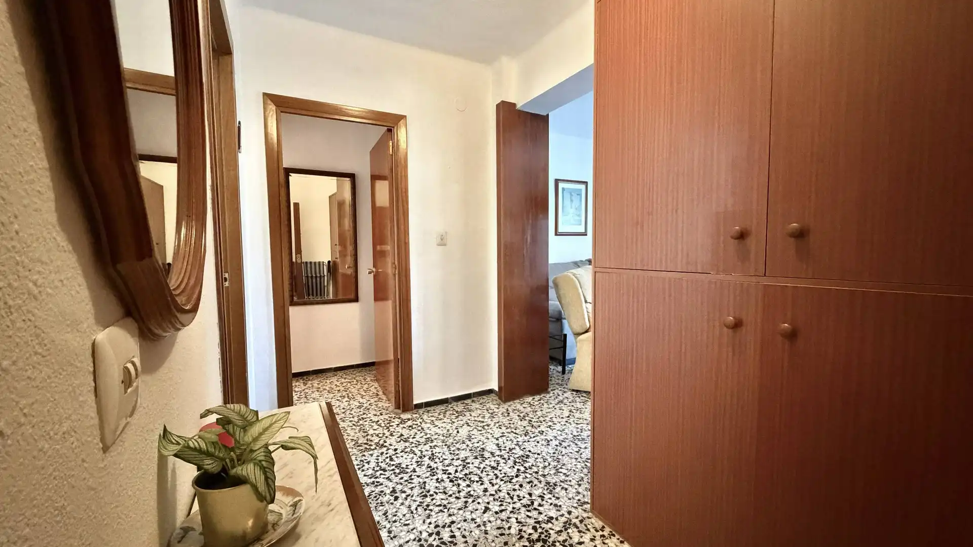 Appartement compact avec terrasse à louer à NEPTUNO, imagen 11