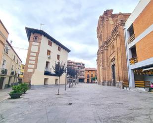 Vista exterior de Casa o xalet en venda en La Almunia de Doña Godina  amb Calefacció, Jardí privat i Terrassa