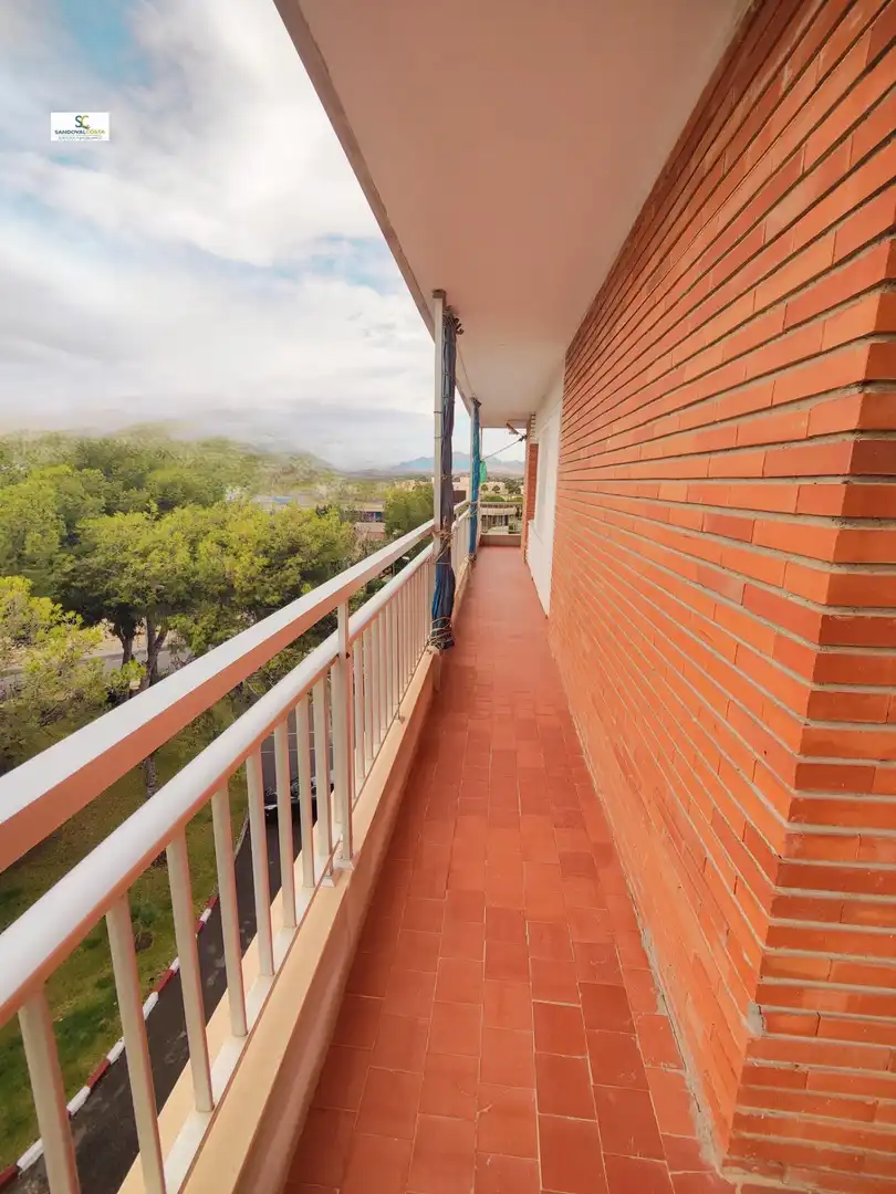 Terraza de Piso en venta en Alicante / Alacant con Terraza, Trastero y Piscina comunitaria