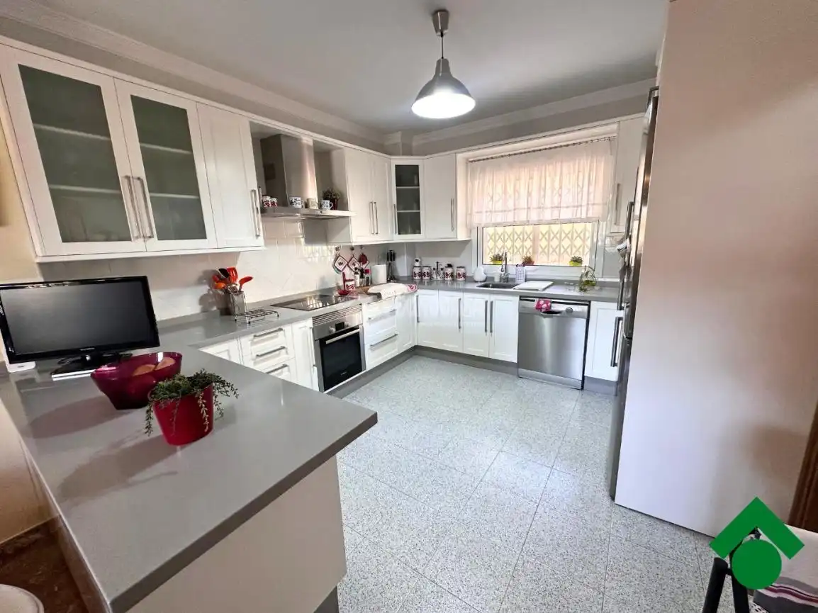 Kitchen of Houses for sale in Álora, Málaga