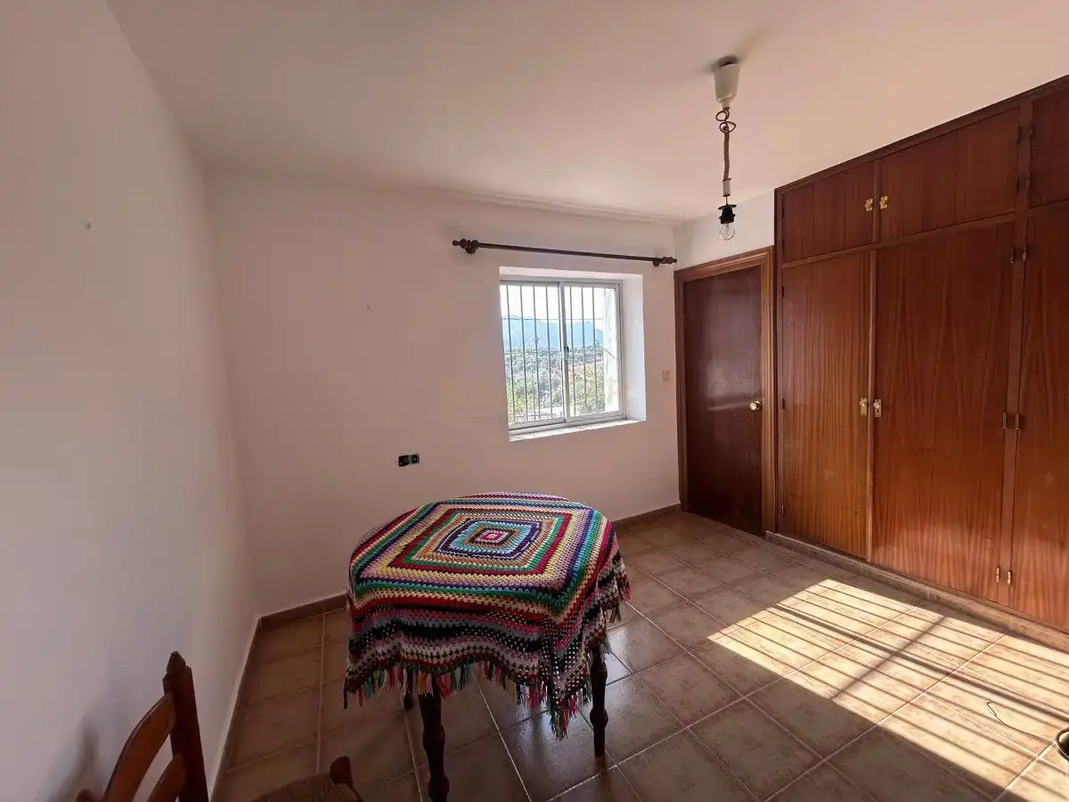 Dormitori de Casa o xalet en venda en Álora amb Calefacció, Terrassa i Traster