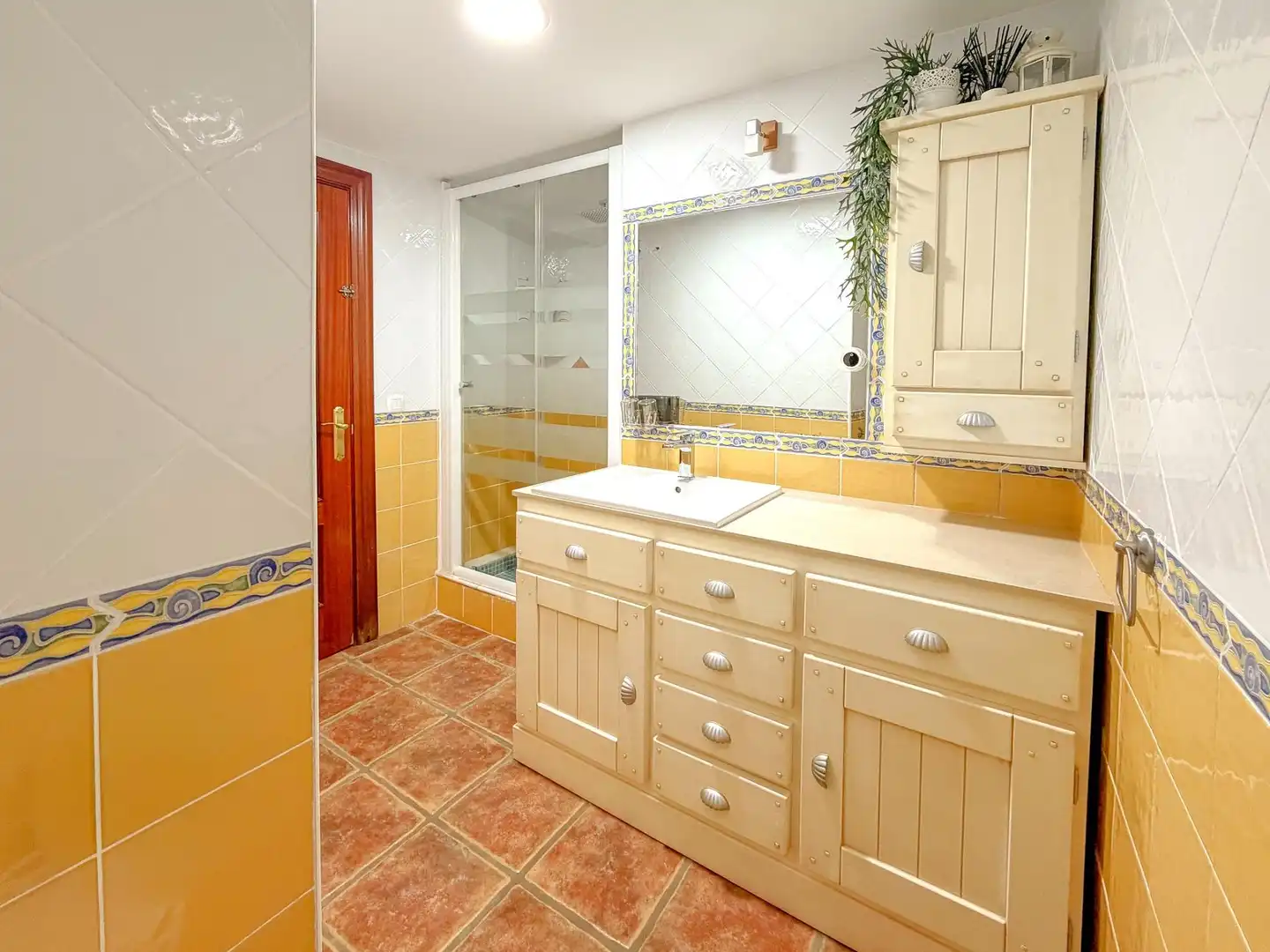 Bathroom of Detached homes for sale in Mijas  with Air Conditioner, Heating and Private garden