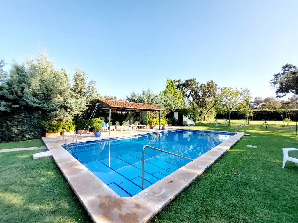 Piscina de Casa o xalet en venda en Badajoz