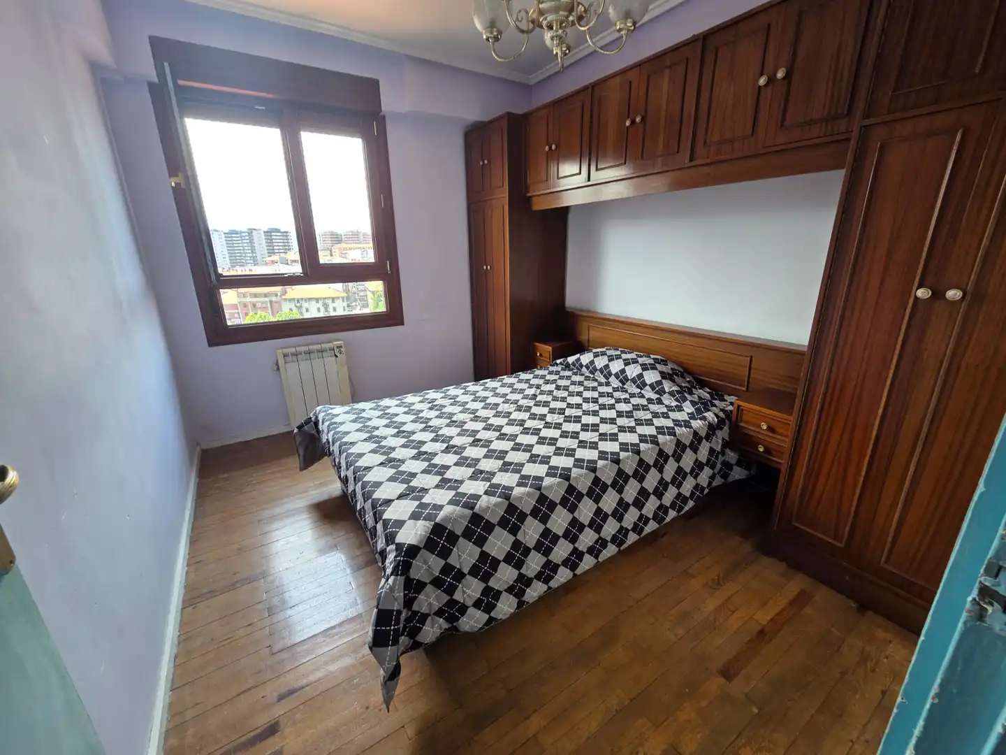 Schlafzimmer von Wohnung zum Verkauf in Bilbao  mit Möbliert