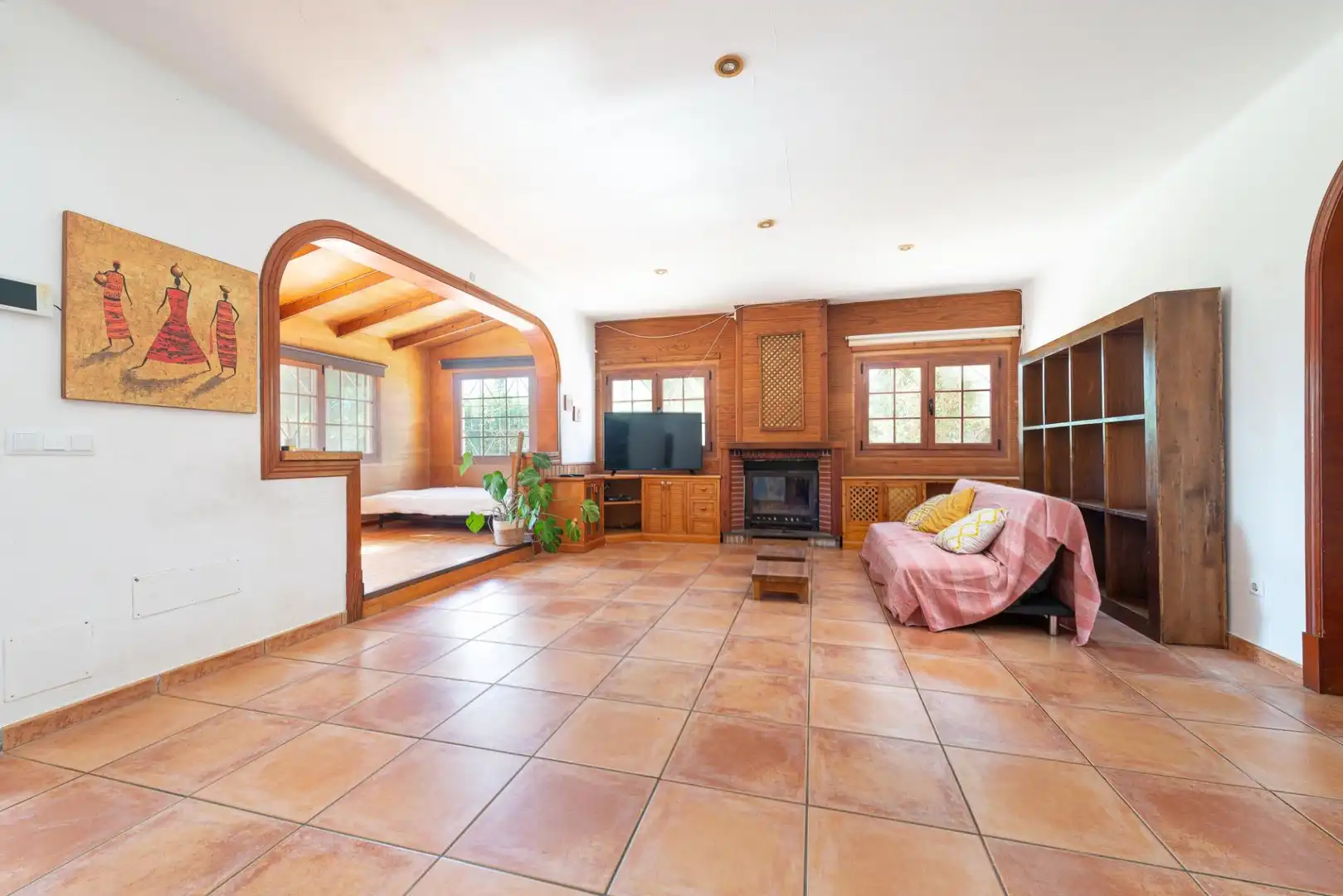 Sala de estar de Finca rústica en venta en Llucmajor con Aire acondicionado, Calefacción y Jardín privado