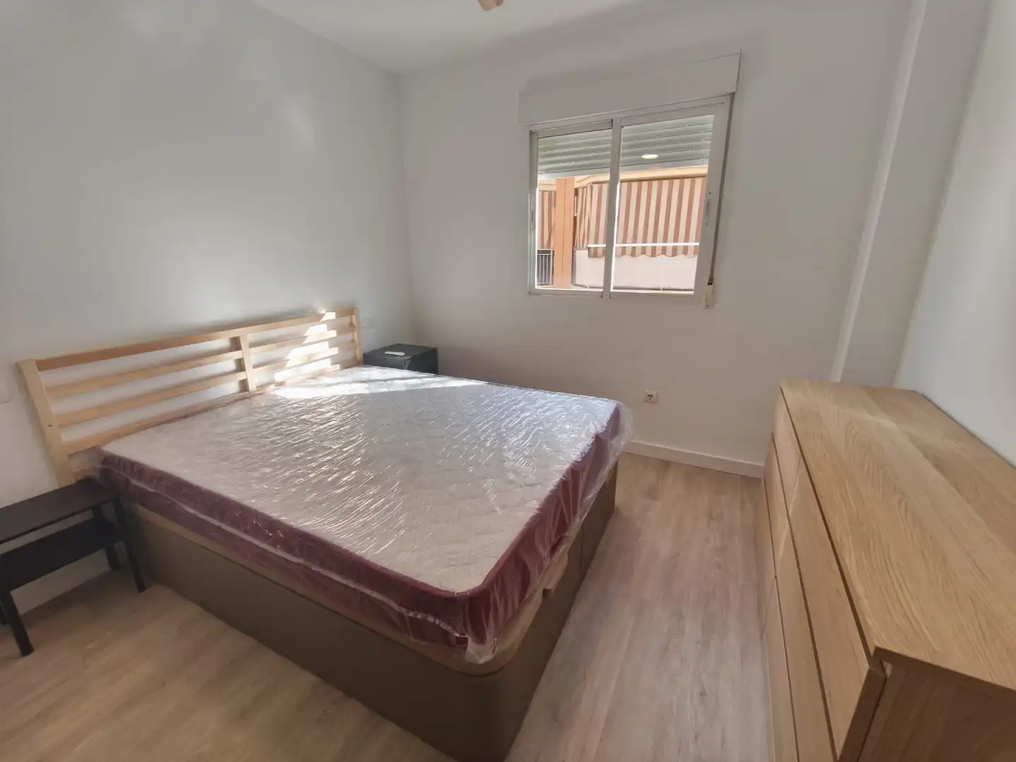 Schlafzimmer von Wohnung zur Miete in Santa Fe mit Parkett, Terrasse und Möbliert
