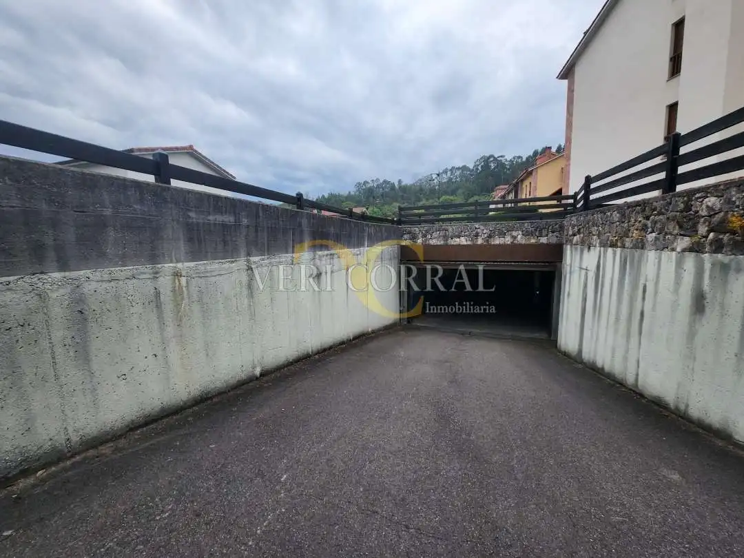 Garage for sale in Barru, Posada - Barro