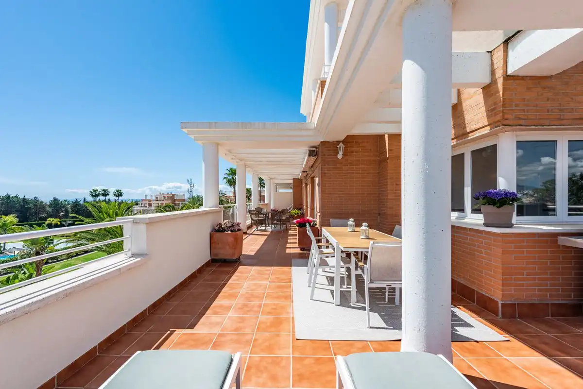 Terrassa de Àtic en venda en Estepona amb Aire condicionat, Terrassa i Moblat