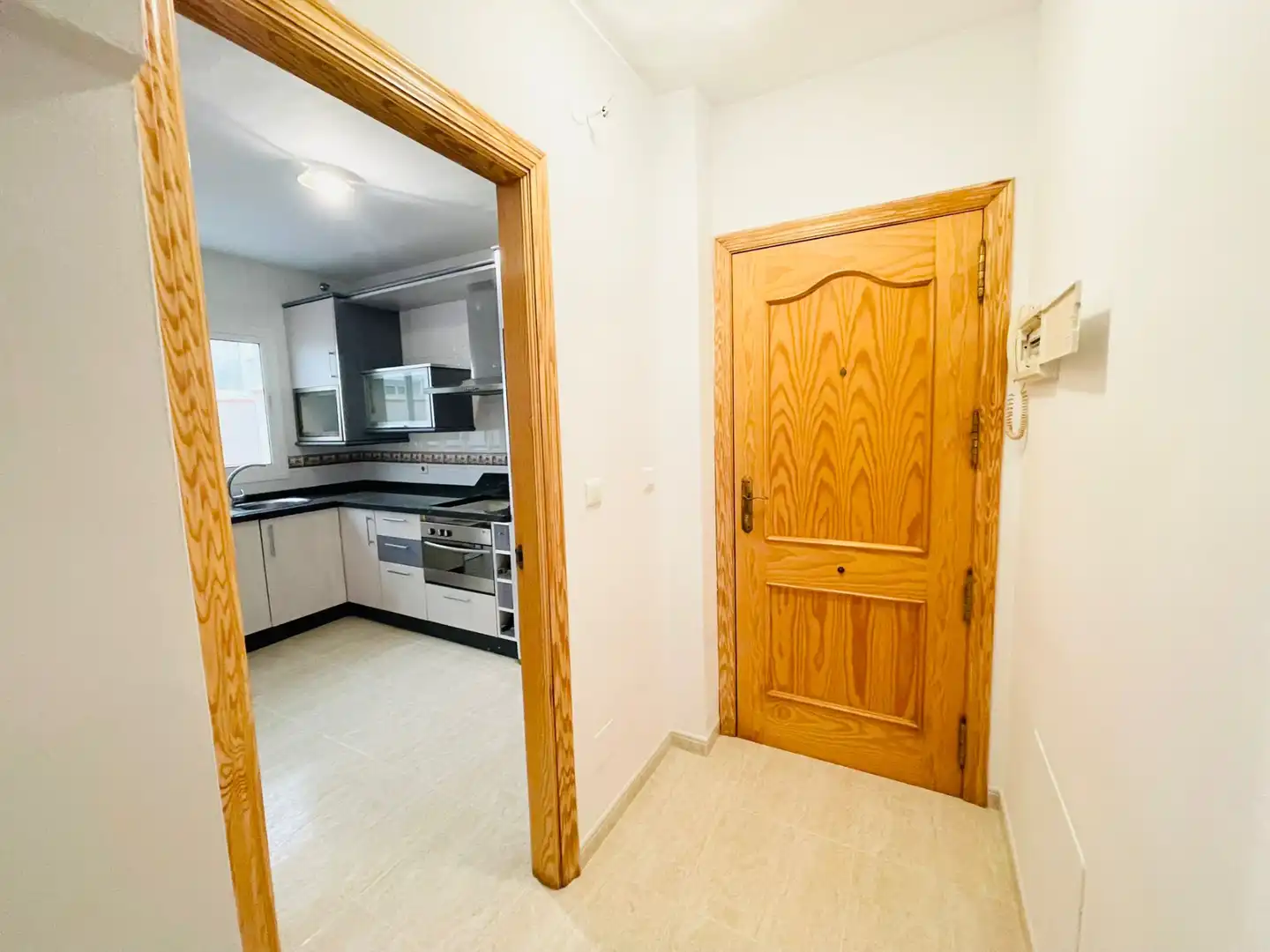 Cocina de Piso en venta en Torrox con Terraza, Horno y Piscina comunitaria