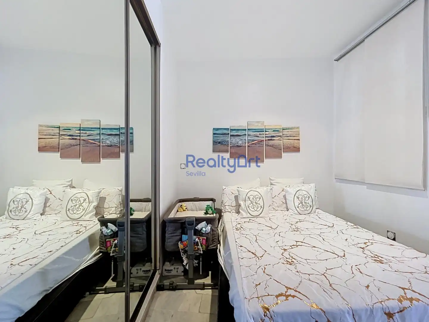 Bedroom of Attic for sale in Sevilla  with Air Conditioner, Terrace and Furnished
