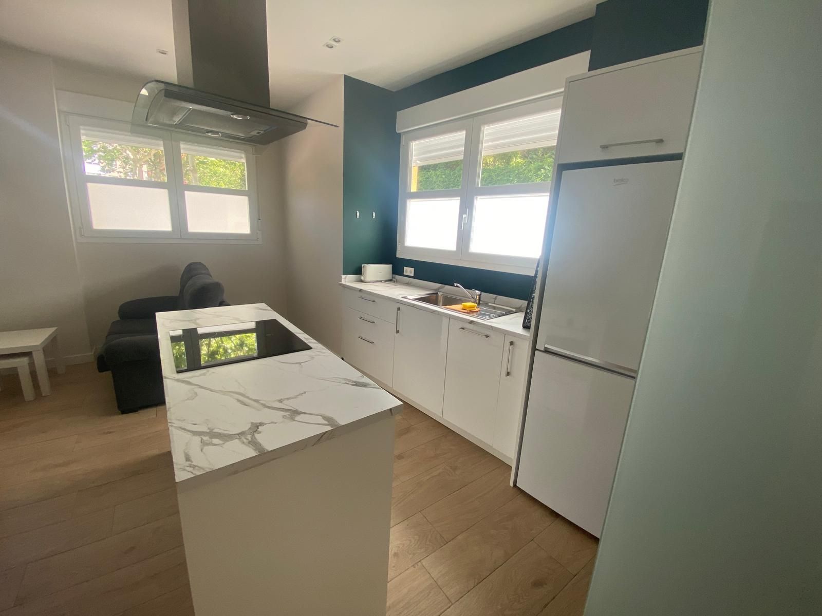 Kitchen of Apartment for sale in Burgos Capital  with Heating, Parquet flooring and Furnished