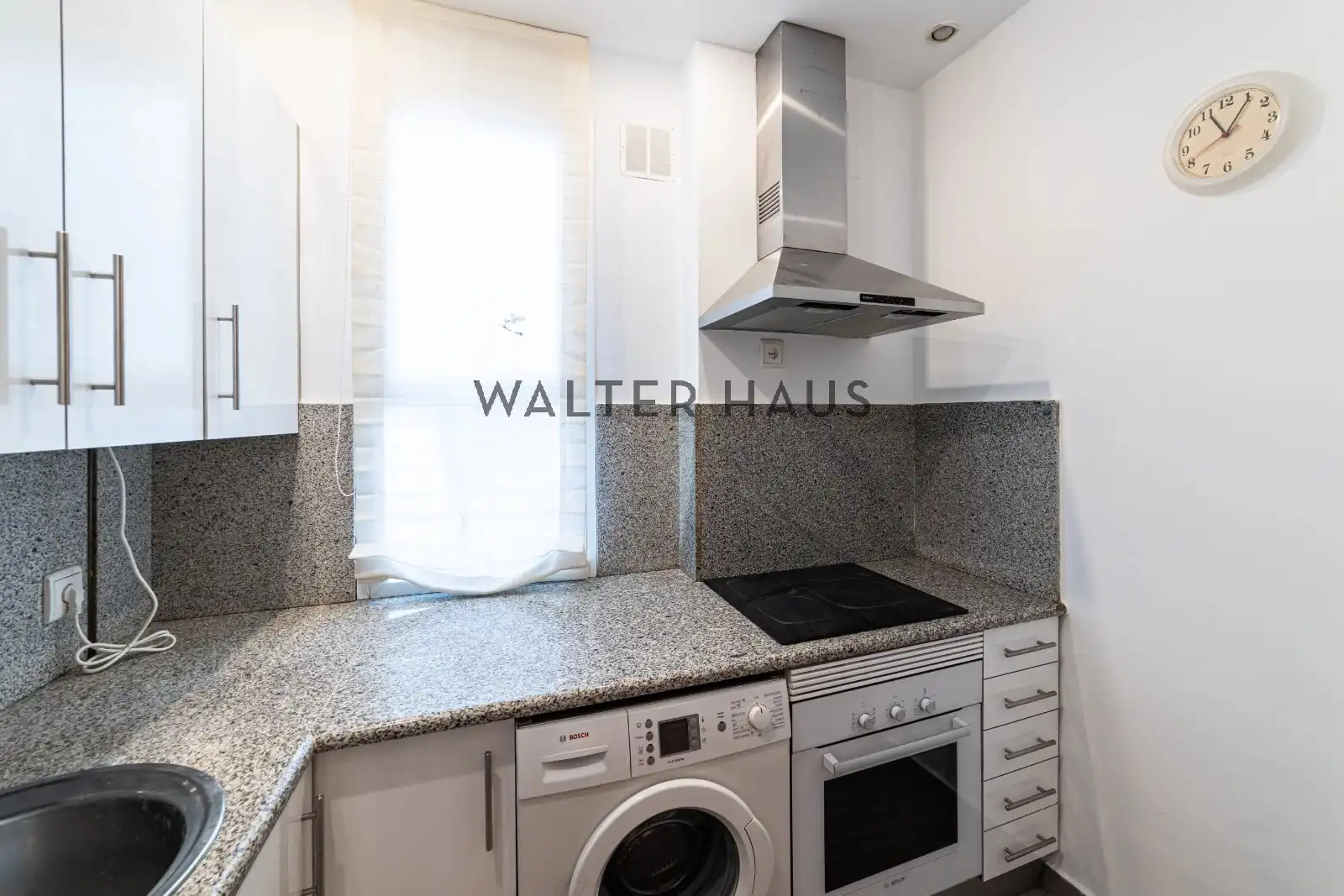 Küche von Wohnung zur Miete in Madrid mit Klimaanlage, Heizung und Ofen