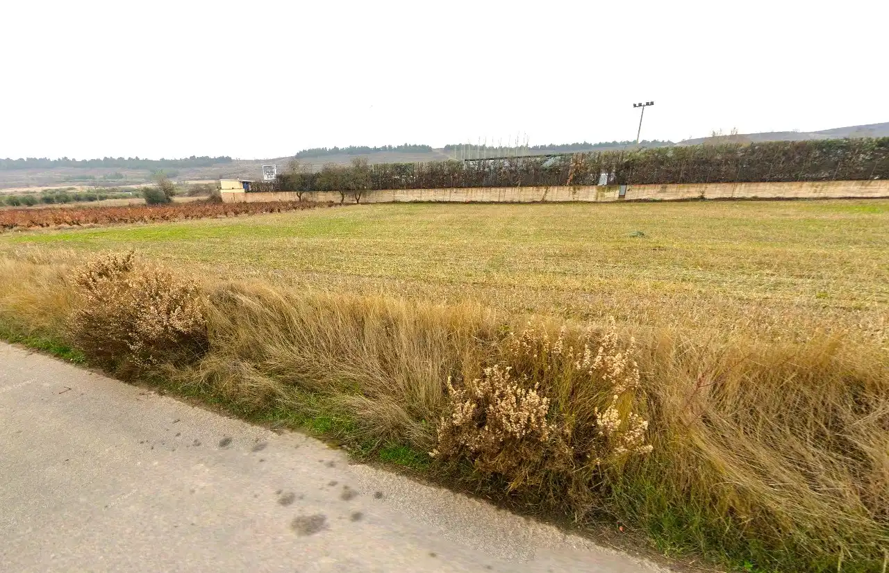 Wohnbaugrundstück zum Verkauf in Terreno Poligono 207, imagen 3