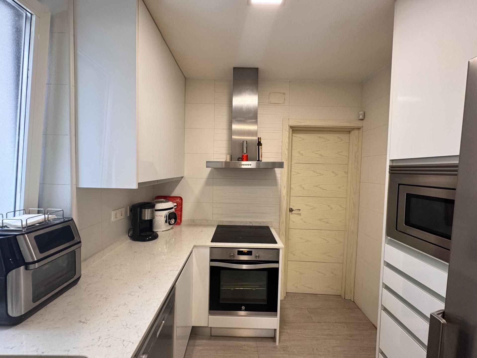 Kitchen of Flat for sale in  Madrid Capital  with Heating
