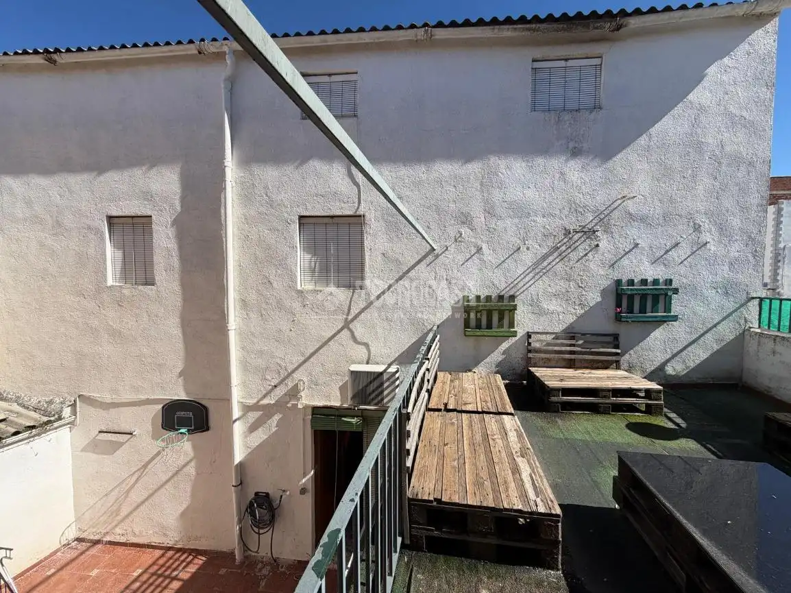 Casa adosada en venta en Mancha Real
