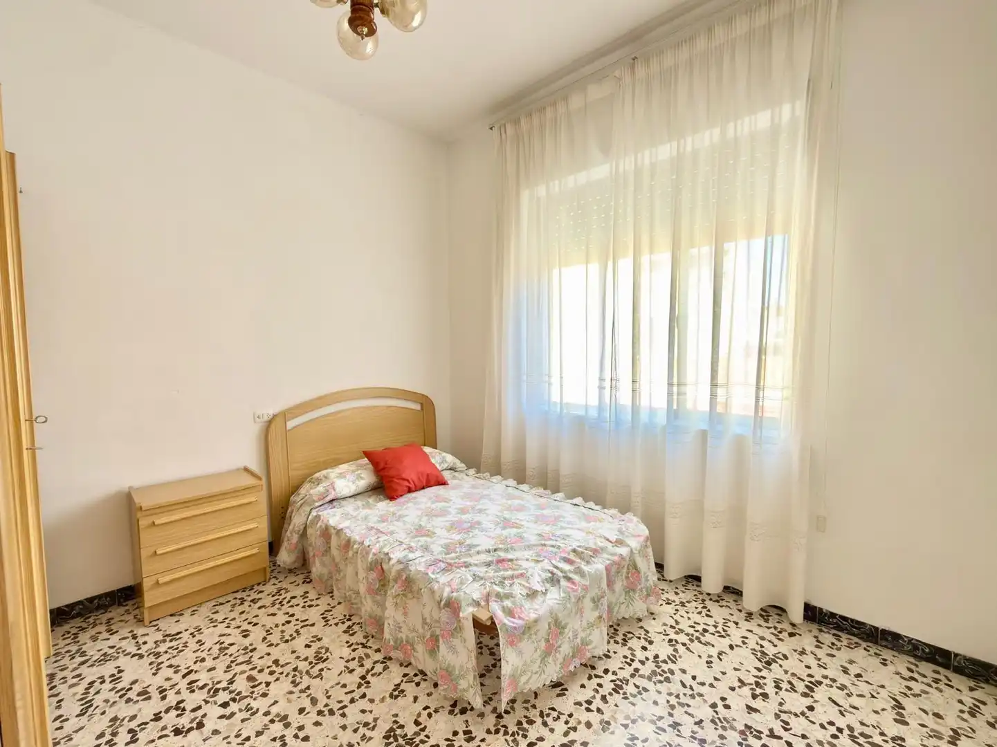 Habitación de Casa o chalet en venta en Alhama de Murcia con Aire acondicionado, Terraza y Trastero