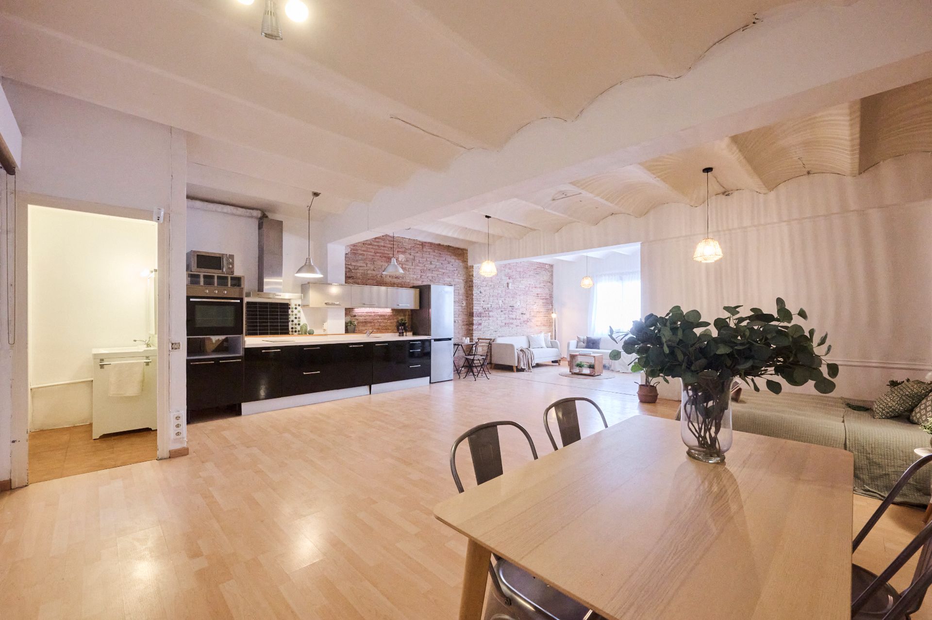 Kitchen of Flat for sale in  Barcelona Capital  with Heating, Parquet flooring and Furnished