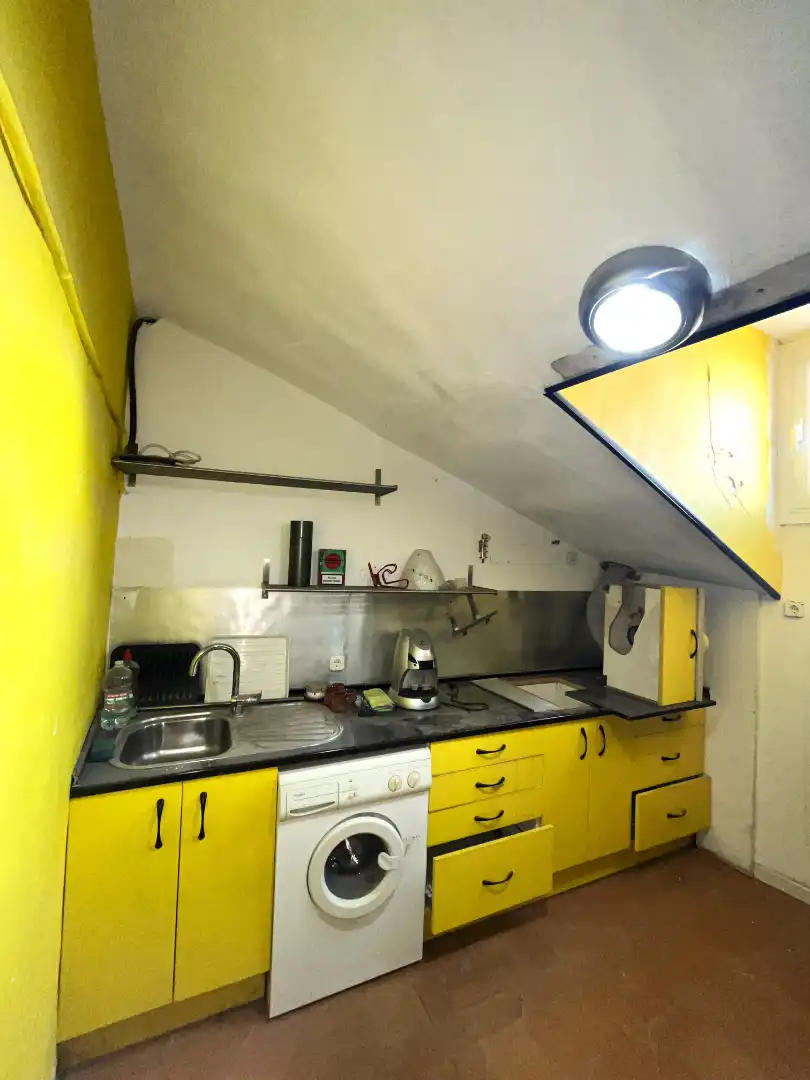 Küche von Dachboden zum Verkauf in Madrid